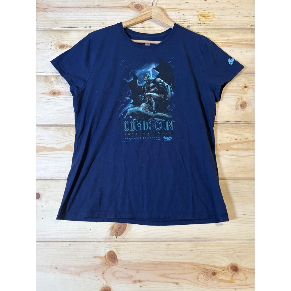 San Diego Comic-Con International Shirt Womens Large 2014 Batman 75th‎ DC Comics